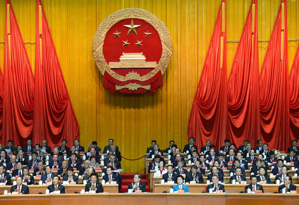 10月1日，慶祝中華人民共和國成立66周年暨新疆維吾爾自治區成立60周年大會在新疆人民會堂隆重舉行。 新華社記者 高潔 攝 