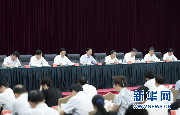 7月12日，中共中央政治局委員、中央書記處書記、中宣部部長劉奇葆在北京出席全國出版工作會議。 新華社記者 丁海濤 攝