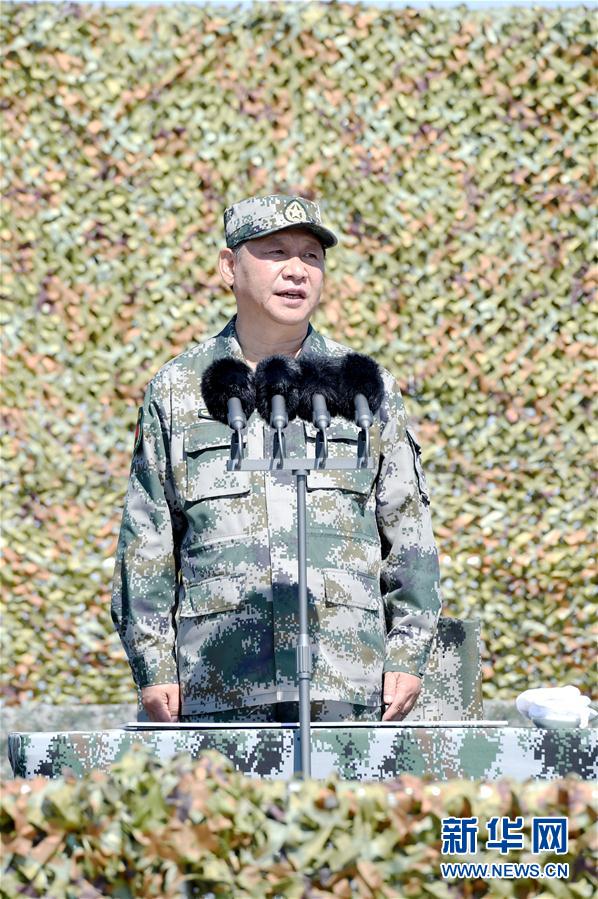 7月30日上午，慶祝中國人民解放軍建軍90周年閱兵在朱日和聯合訓練基地隆重舉行。中共中央總書記、國家主席、中央軍委主席習近平檢閱部隊并發(fā)表重要講話。新華社記者 蘭紅光攝