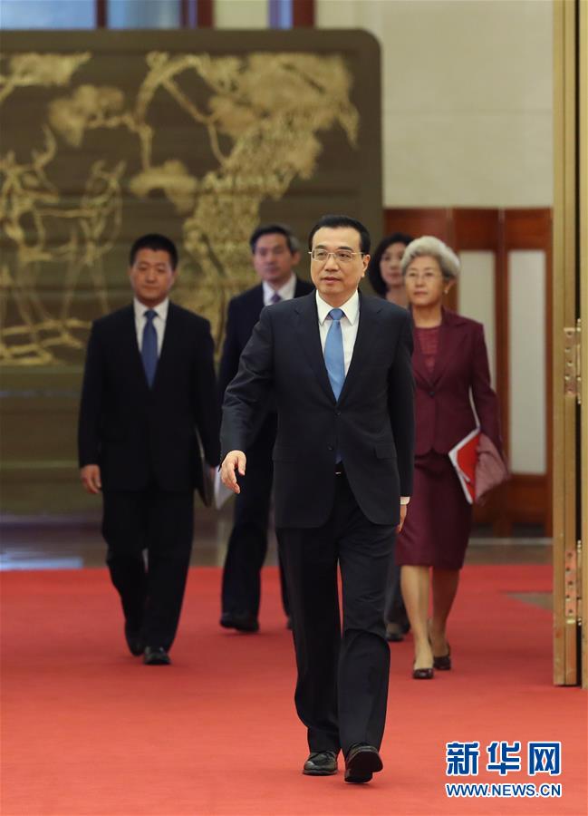 （兩會·總理記者見面·XHDW）（8）李克強(qiáng)總理與中外記者見面 