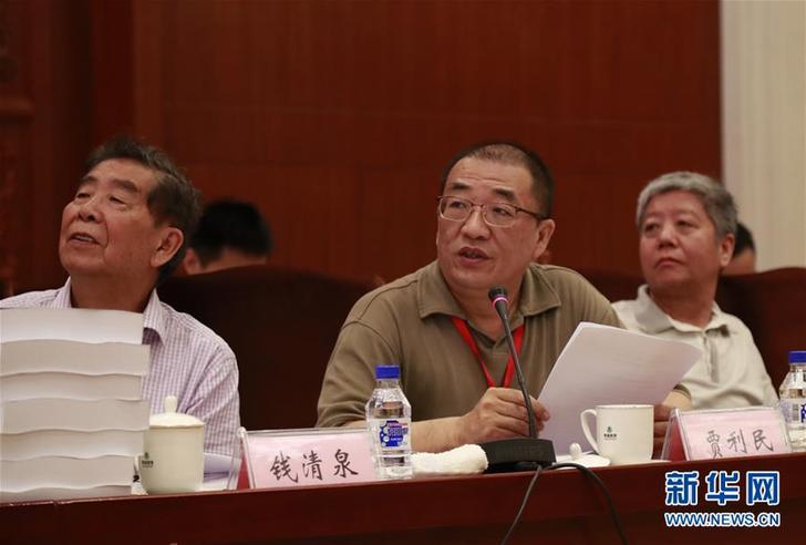 （弘揚(yáng)民族精神、奮斗精神·圖文互動(dòng)）“核心技術(shù)只能一步一個(gè)腳印干出來”——記中國高鐵領(lǐng)軍人物之一賈利民