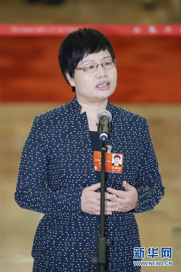 （兩會(huì)·政協(xié)開(kāi)幕）（12）全國(guó)政協(xié)委員接受采訪(fǎng)