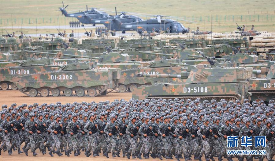 （新華全媒頭條·強軍思想引領新征程·圖文互動）（5）那一刻，我們光榮接受檢閱