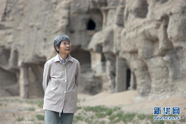(愛國情 奮斗者·圖文互動(dòng))(2)似水如沙久相伴——記敦煌研究院名譽(yù)院長樊錦詩