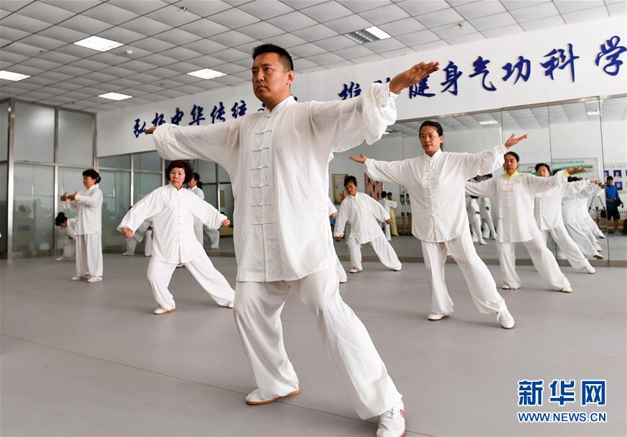 （新華全媒頭條·圖文互動(dòng)）（2）奔跑吧，健康中國(guó)——全民健身在路上