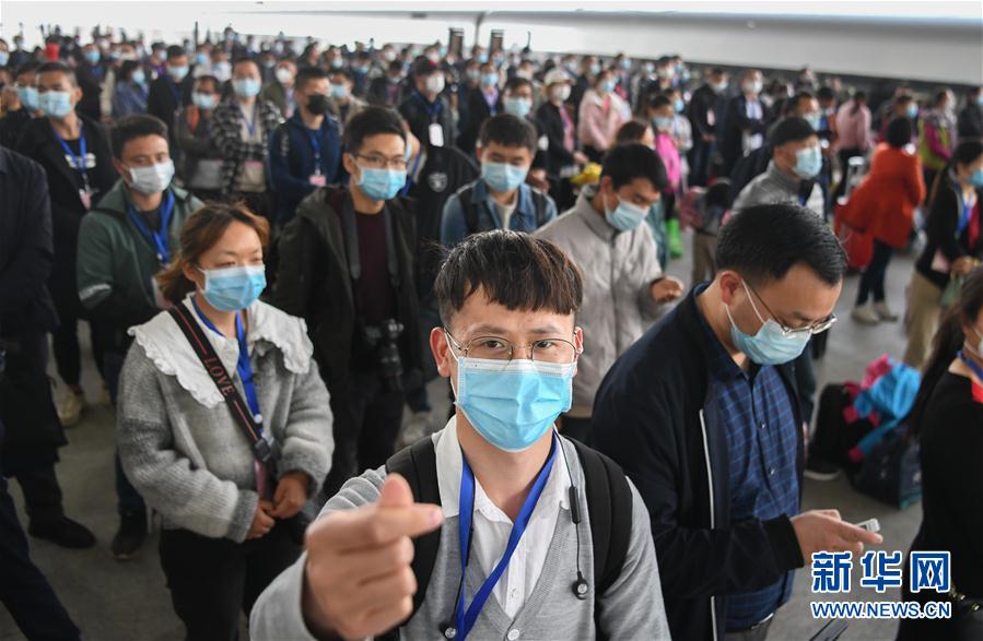 （新華全媒頭條·圖文互動）（4）春天，匯聚復蘇的力量——寫在2020年首季中國經濟收官之際