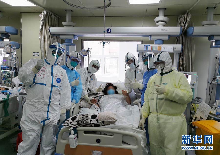 （抗疫一線醫務人員英雄群體·圖文互動）（1）合力護航生命之舟——遼寧、上海、廣東等醫療隊聯手決戰雷神山