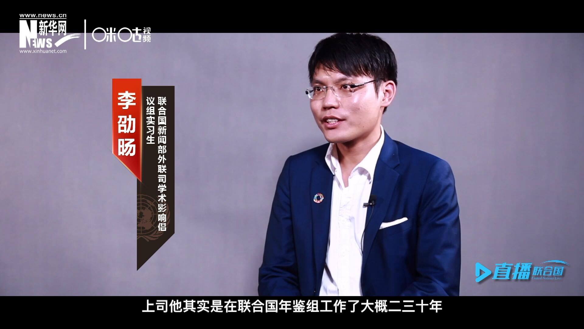 “我?guī)缀跛械膯卧~都是錯的，在他眼里。那么我就只能不斷地去培訓(xùn)自己，讓自己的用詞表達更加精確。” 