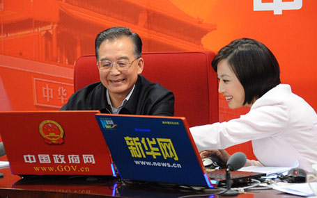 [回顧]2009年溫家寶總理接受中國政府網(wǎng)、新華網(wǎng)專訪