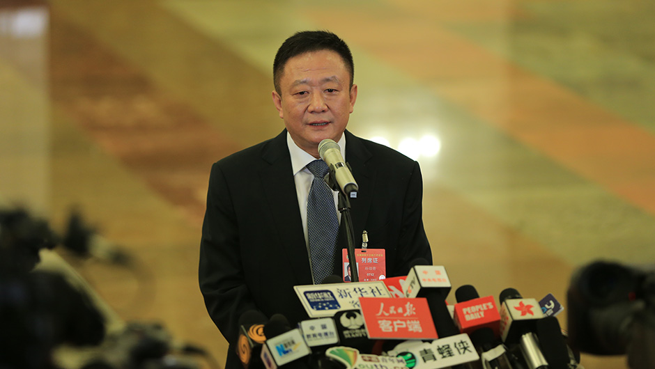 退役軍人事務(wù)部部長(zhǎng)孫紹騁接受采訪(fǎng)