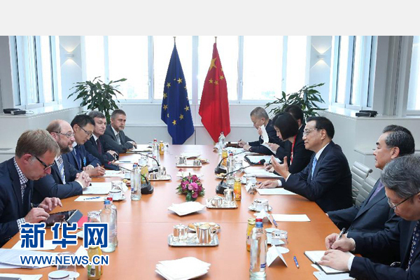 當地時間6月29日上午，國務院總理李克強在布魯塞爾會見歐洲議會議長舒爾茨。 新華社記者 龐興雷 攝