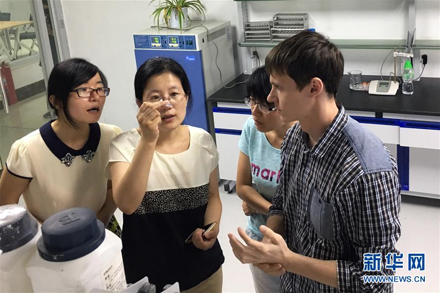 （新華全媒頭條·上合青島峰會·圖文互動）（8）遠航，揚起“上海精神”的時代風帆——寫在上海合作組織成員國元首理事會第十八次會議即將召開之際